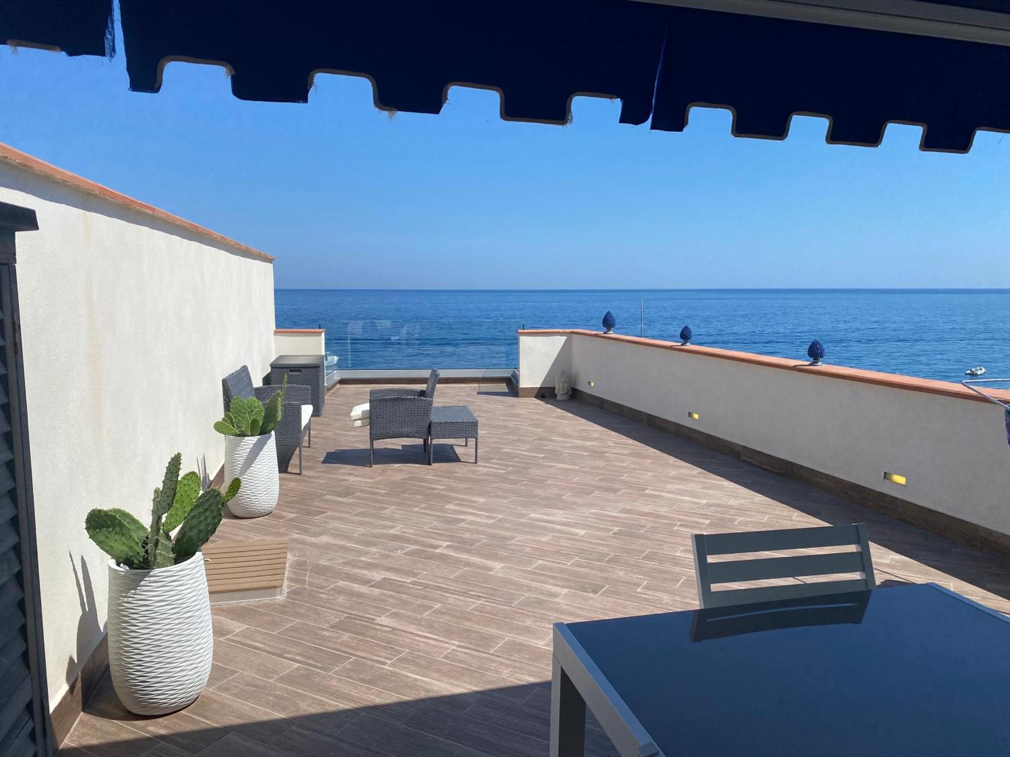 Beach Penthouse Marisol 2Floors, Central يتوجاني المظهر الخارجي الصورة